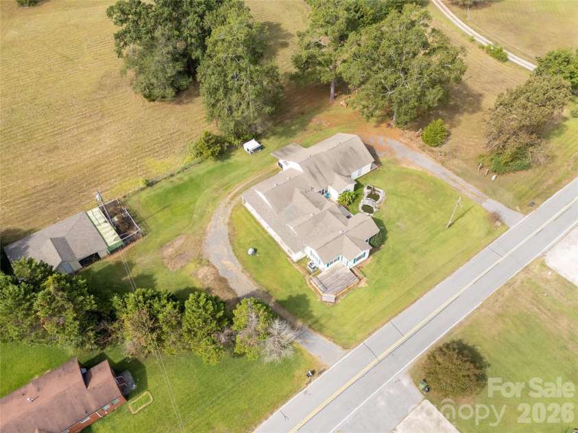 2538 Old Camden Highway, Lancaster, SC 29720.  MLS# CAR4309045, YatesRealty ID 5865. 