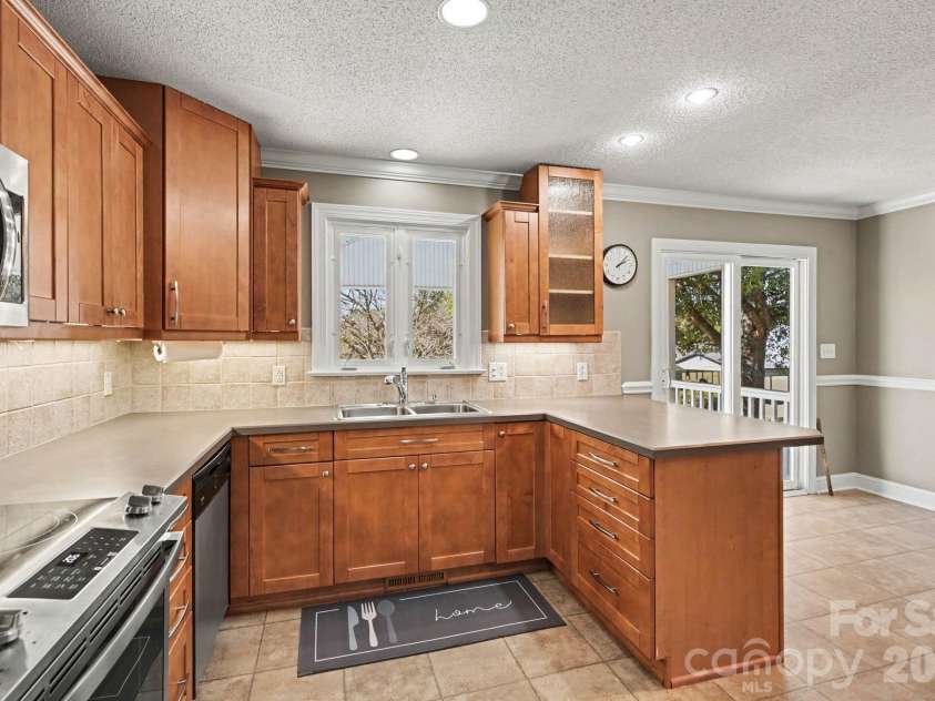 729 Redland Road, Advance, NC 27006.  MLS# CAR4437784, YatesRealty ID 58660. 