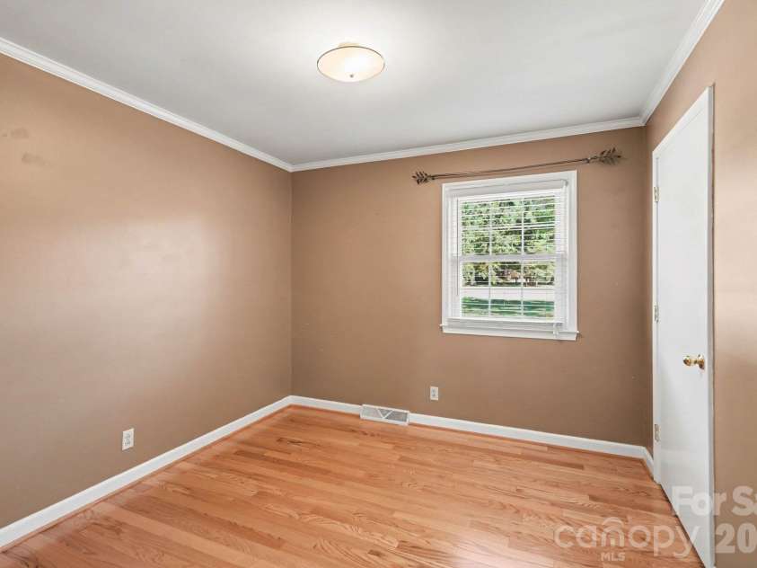 729 Redland Road, Advance, NC 27006.  MLS# CAR4437784, YatesRealty ID 58660. 