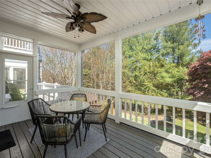 102 Brookhollow Drive, Flat Rock, NC 28731.  MLS# CAR4369070, YatesRealty ID 58679. 
