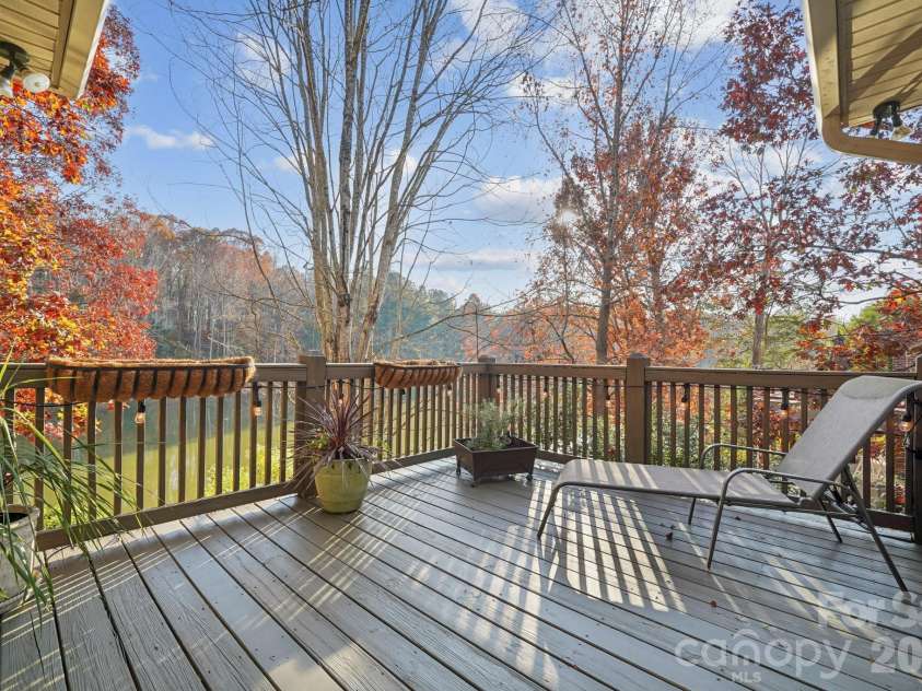 131 Spring Branch Road, Fort Mill, SC 29715.  MLS# CAR4335256, YatesRealty ID 5868. 