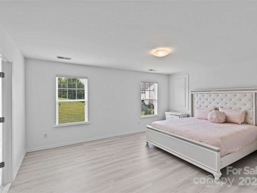 3008 Dundee Lane, Fort Mill, SC 29707.  MLS# CAR4223357, YatesRealty ID 5868. 