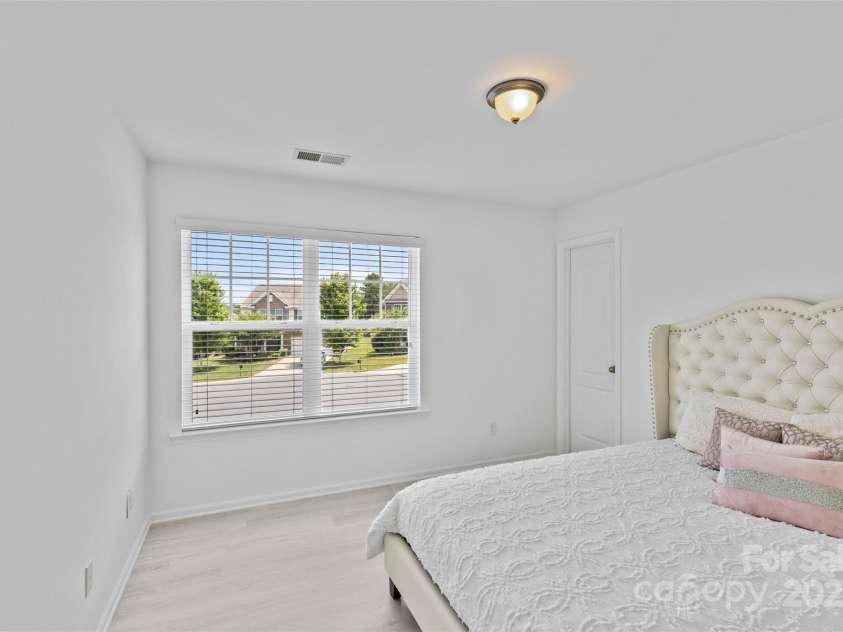 3008 Dundee Lane, Fort Mill, SC 29707.  MLS# CAR4223357, YatesRealty ID 5868. Bedroom #3