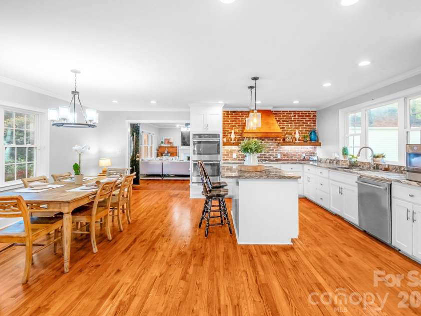 422 Winterwood Road, Kershaw, SC 29067.  MLS# CAR4437965, YatesRealty ID 58682. 