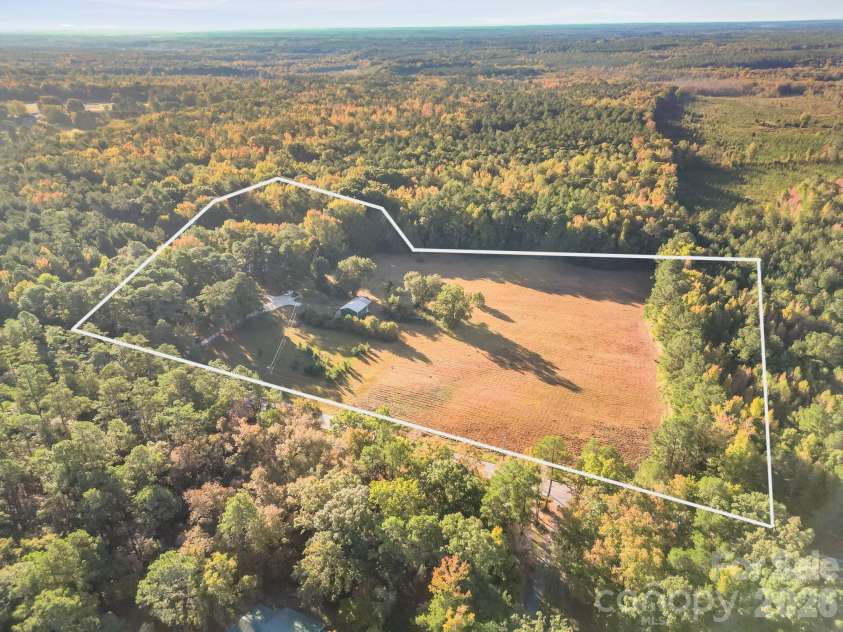 422 Winterwood Road, Kershaw, SC 29067.  MLS# CAR4437965, YatesRealty ID 58682. 