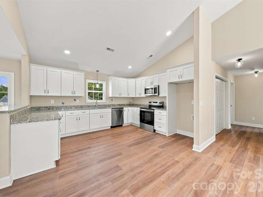 220 Abee Street, Morganton, NC 28655.  MLS# CAR4432856, YatesRealty ID 58684. 