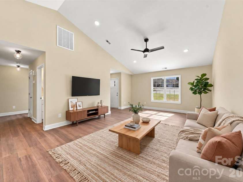 220 Abee Street, Morganton, NC 28655.  MLS# CAR4432856, YatesRealty ID 58684. 
