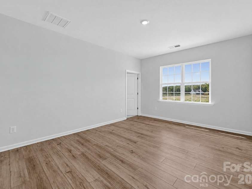 395 Waxhaw Village Road, Lancaster, SC 29720.  MLS# CAR4437984, YatesRealty ID 58687. 