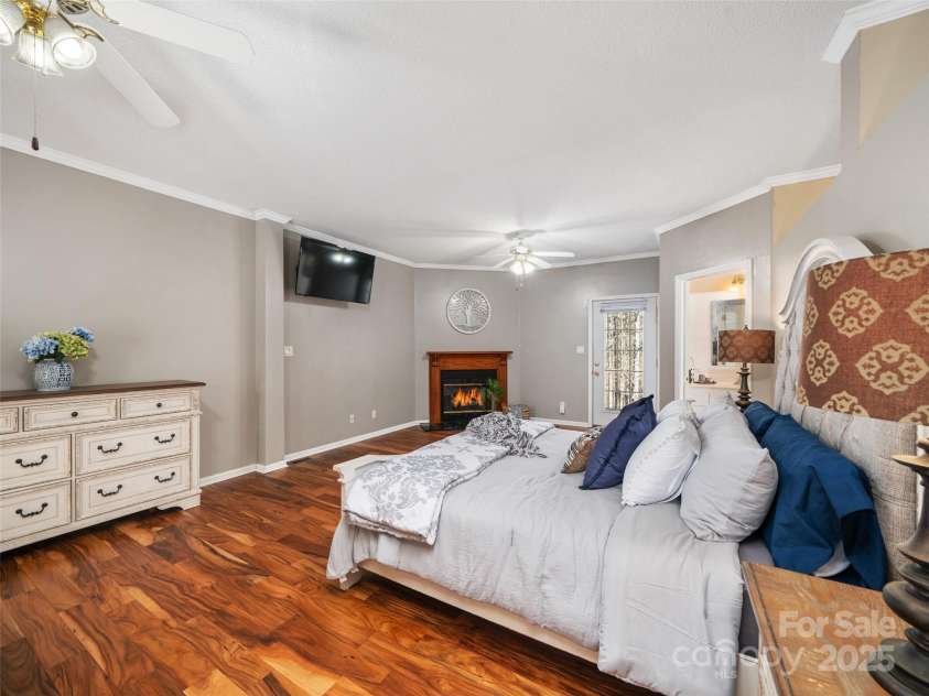 370 Wilson Road, Bakersville, NC 28705.  MLS# CAR4220235, YatesRealty ID 5869. 