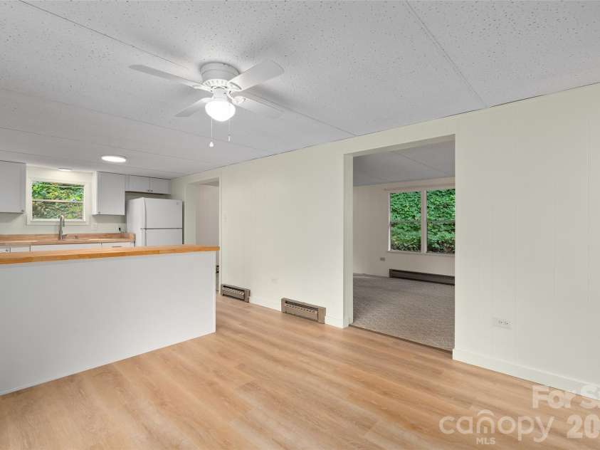67 Quartz Lane, Balsam, NC 28707.  MLS# CAR4427799, YatesRealty ID 5869. 