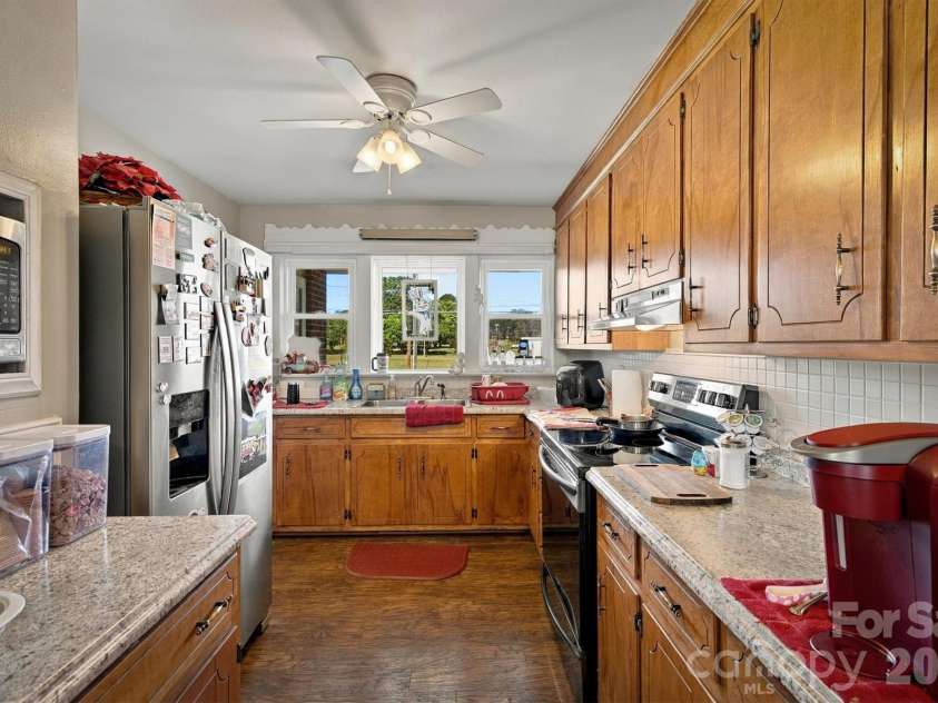2674 US 70 Highway, Morganton, NC 28655.  MLS# CAR4438020, YatesRealty ID 58697. 