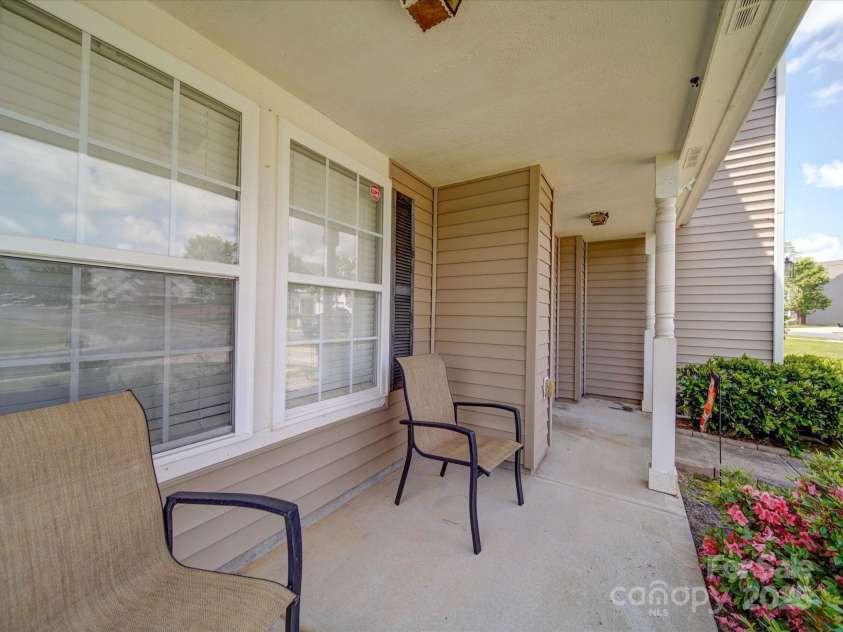 3841 Shasta Circle, Clover, SC 29710.  MLS# CAR4224933, YatesRealty ID 587. 