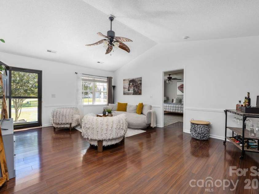 255 Evening Drive, Salisbury, NC 28147.  MLS# CAR4434495, YatesRealty ID 58702. 