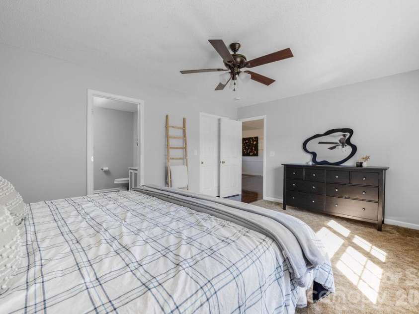 255 Evening Drive, Salisbury, NC 28147.  MLS# CAR4434495, YatesRealty ID 58702. 