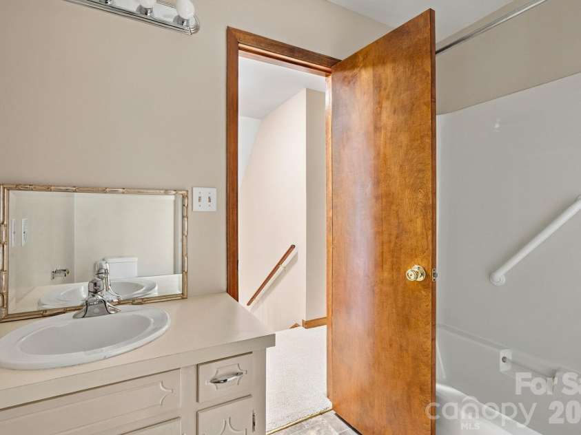 3400 Jonesberry Road, Mint Hill, NC 28105.  MLS# CAR4433749, YatesRealty ID 58705. 