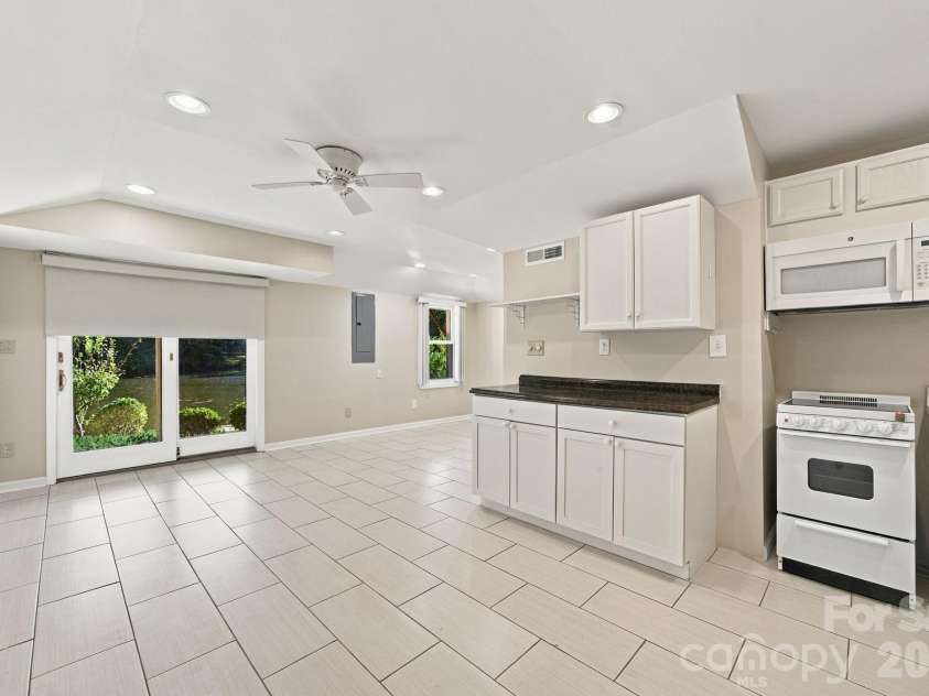 3400 Jonesberry Road, Mint Hill, NC 28105.  MLS# CAR4433749, YatesRealty ID 58705. 