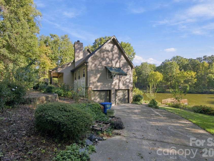 3400 Jonesberry Road, Mint Hill, NC 28105.  MLS# CAR4433749, YatesRealty ID 58705. 