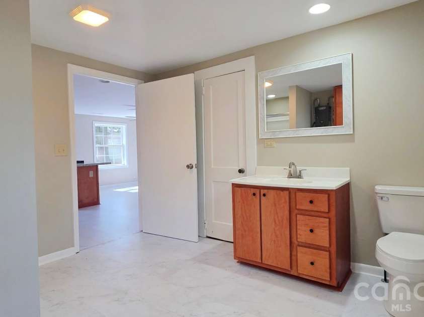 1107/1111 Chase High Road, Forest City, NC 28043.  MLS# CAR4438038, YatesRealty ID 58708. 1107 Bathroom View 2