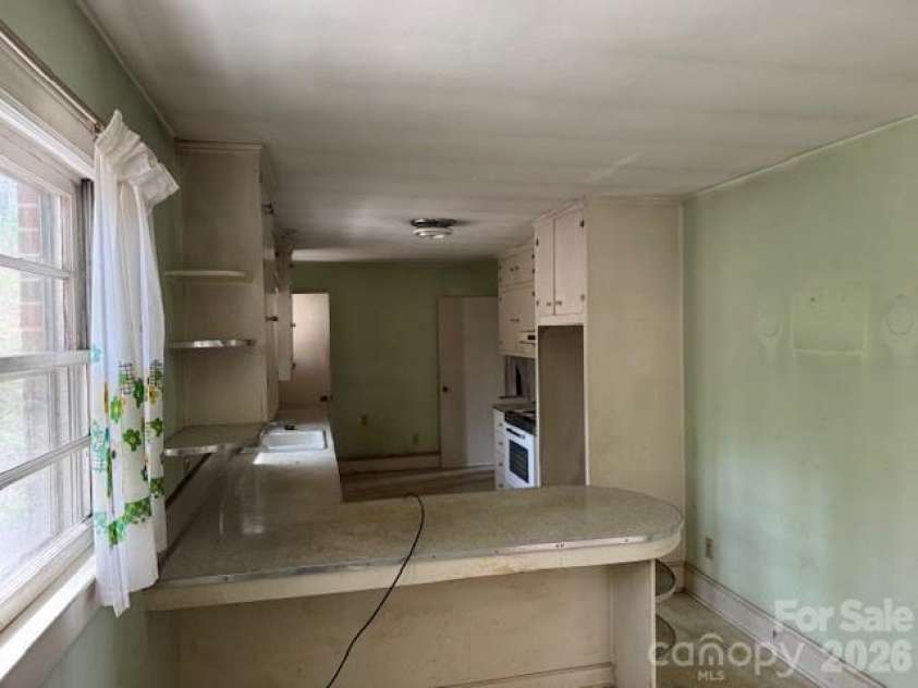 3053 Mineral Springs Mountain Road, Valdese, NC 28690.  MLS# CAR4358401, YatesRealty ID 5871. 
