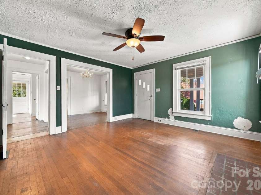 204 Eldred Street, Valdese, NC 28690.  MLS# CAR4437060, YatesRealty ID 58715. 