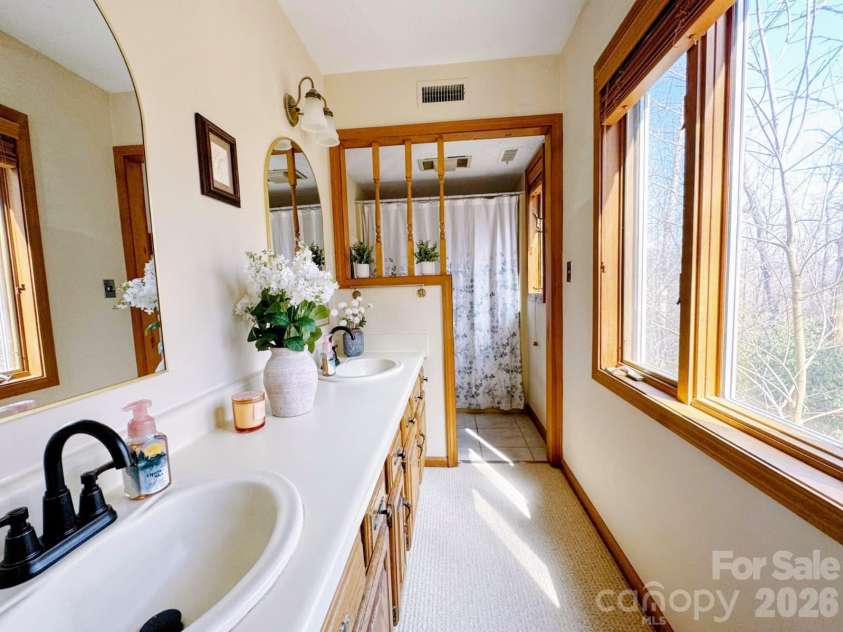 352 Bolt Road, Lake Lure, NC 28746.  MLS# CAR4305332, YatesRealty ID 5872. 3-Primary bathroom