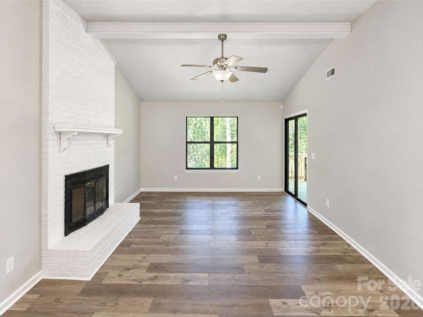 10005 Santa Fe Lane, Mint Hill, NC 28227.  MLS# CAR4438100, YatesRealty ID 58731. 