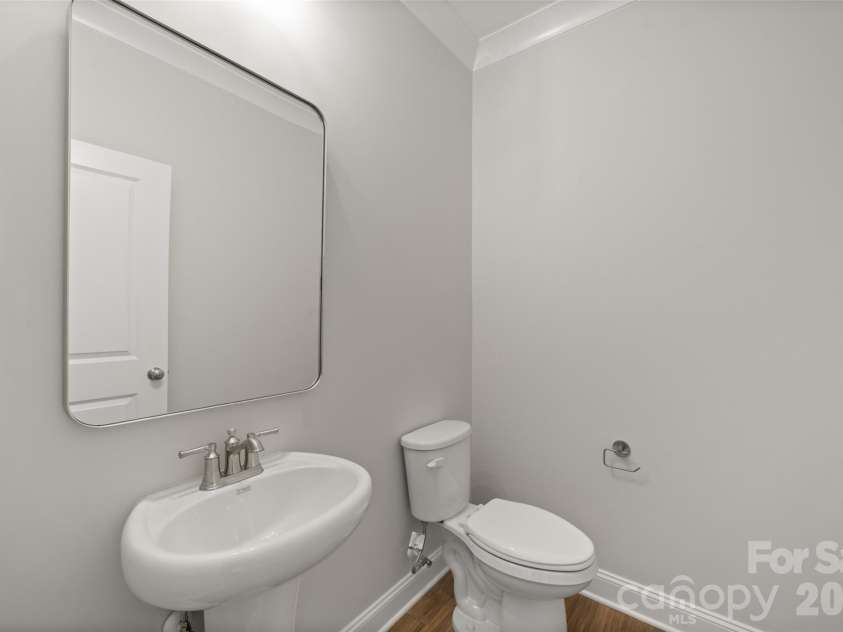 131 Canton Drive, Lexington, NC 27295.  MLS# CAR4438111, YatesRealty ID 58757. 