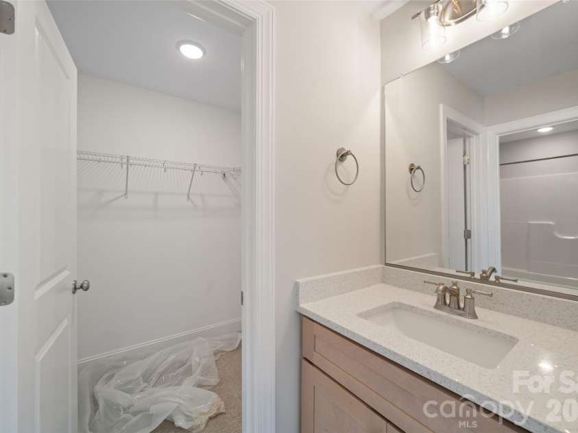 131 Canton Drive, Lexington, NC 27295.  MLS# CAR4438111, YatesRealty ID 58757. 