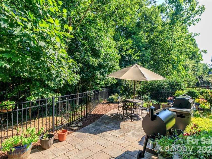 4012 Crismark Drive, Indian Trail, NC 28079.  MLS# CAR4331628, YatesRealty ID 5876. 