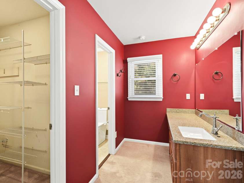 3311 Teversham Lane, Charlotte, NC 28210.  MLS# CAR4438160, YatesRealty ID 58761. 