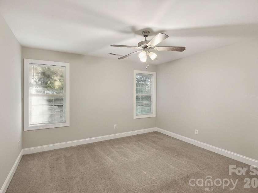 549 Gibson Drive, Concord, NC 28025.  MLS# CAR4436943, YatesRealty ID 58767. 