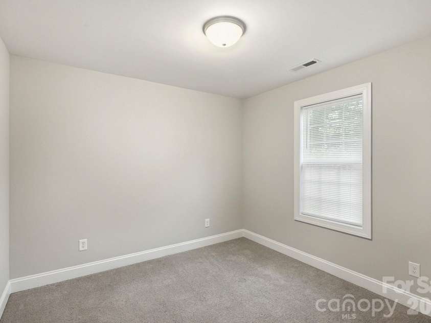 549 Gibson Drive, Concord, NC 28025.  MLS# CAR4436943, YatesRealty ID 58767. 