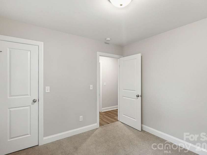 549 Gibson Drive, Concord, NC 28025.  MLS# CAR4436943, YatesRealty ID 58767. 