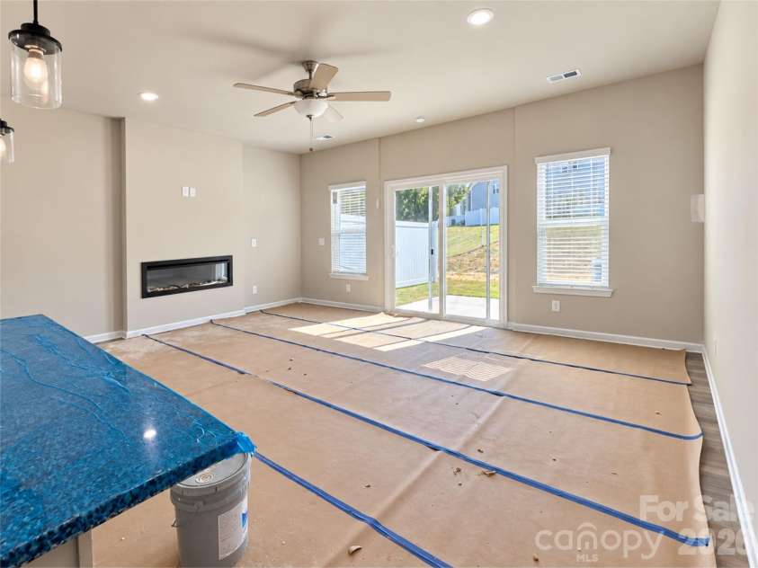 3115 Aberleaf Lane, Charlotte, NC 28227.  MLS# CAR4438205, YatesRealty ID 58775. 