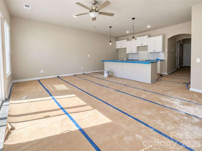 3115 Aberleaf Lane, Charlotte, NC 28227.  MLS# CAR4438205, YatesRealty ID 58775. 