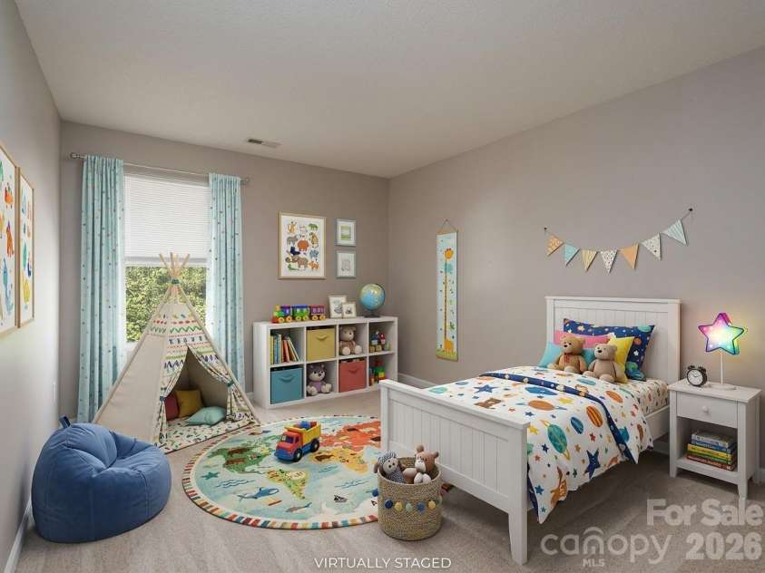 14033 Pinyon Pine Lane, Charlotte, NC 28215.  MLS# CAR4435831, YatesRealty ID 58782. 