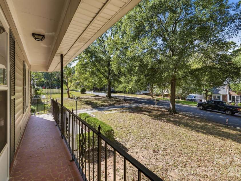 8118 Cliffside Drive, Charlotte, NC 28270.  MLS# CAR4436889, YatesRealty ID 58783. 