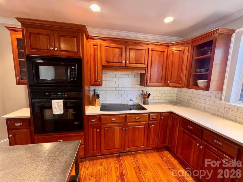 139 Louise Drive, Concord, NC 28025.  MLS# CAR4437735, YatesRealty ID 58787. 