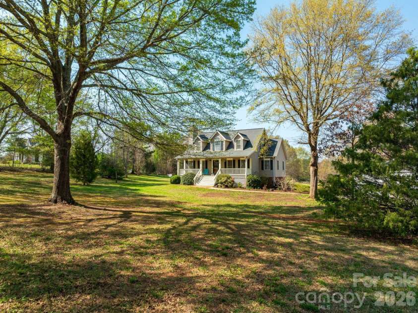 1570 Roddy Road, Campobello, SC 29322.  MLS# CAR4384066, YatesRealty ID 5879. 