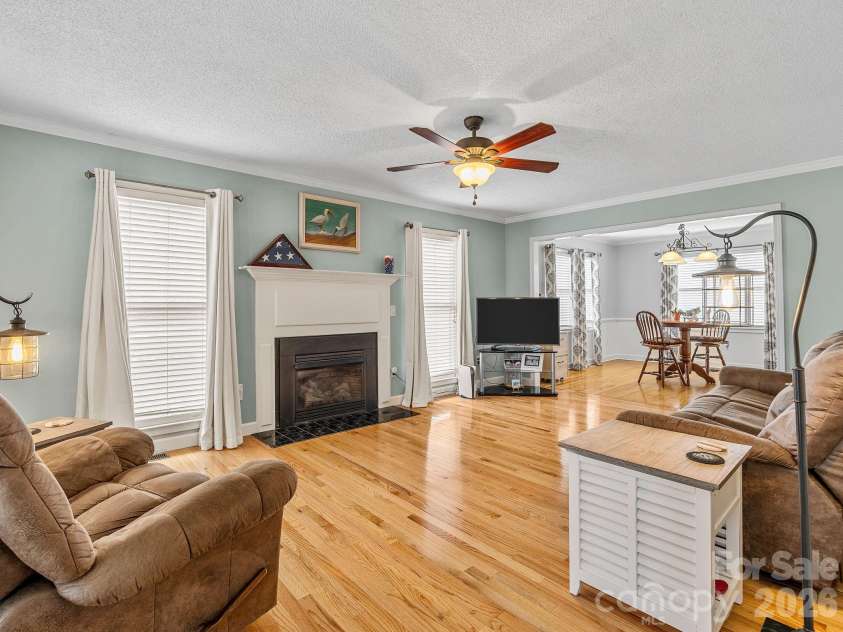 1570 Roddy Road, Campobello, SC 29322.  MLS# CAR4384066, YatesRealty ID 5879. 