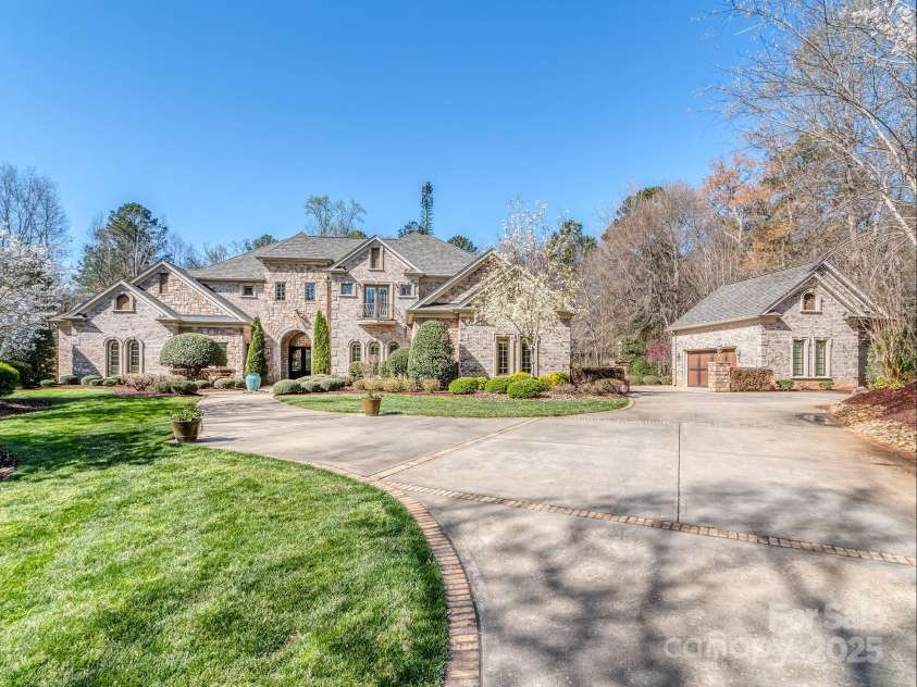 235 Blue River Road, Clover, SC 29710.  MLS# CAR4228148, YatesRealty ID 5879. 