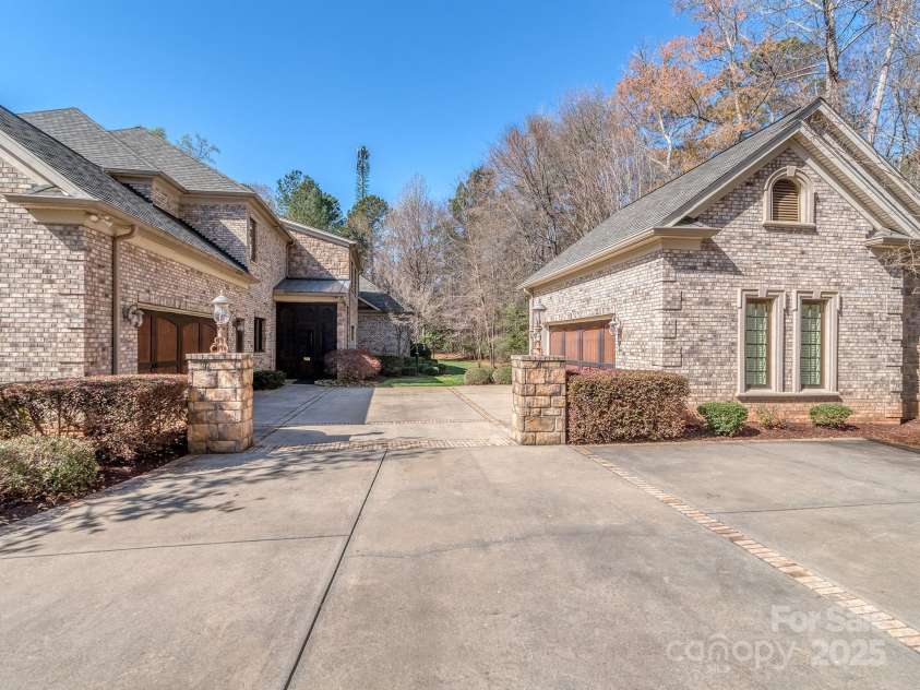 235 Blue River Road, Clover, SC 29710.  MLS# CAR4228148, YatesRealty ID 5879. 