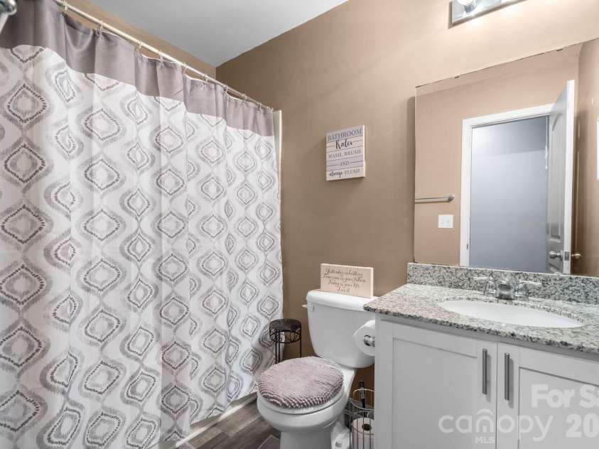 1469 Cypress Loop, Newton, NC 28658.  MLS# CAR4436982, YatesRealty ID 58790. 