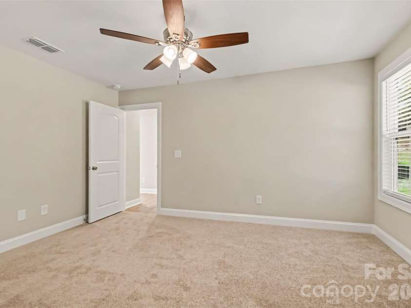 1027 Alabama Street, Kannapolis, NC 28083.  MLS# CAR4436594, YatesRealty ID 58795. 