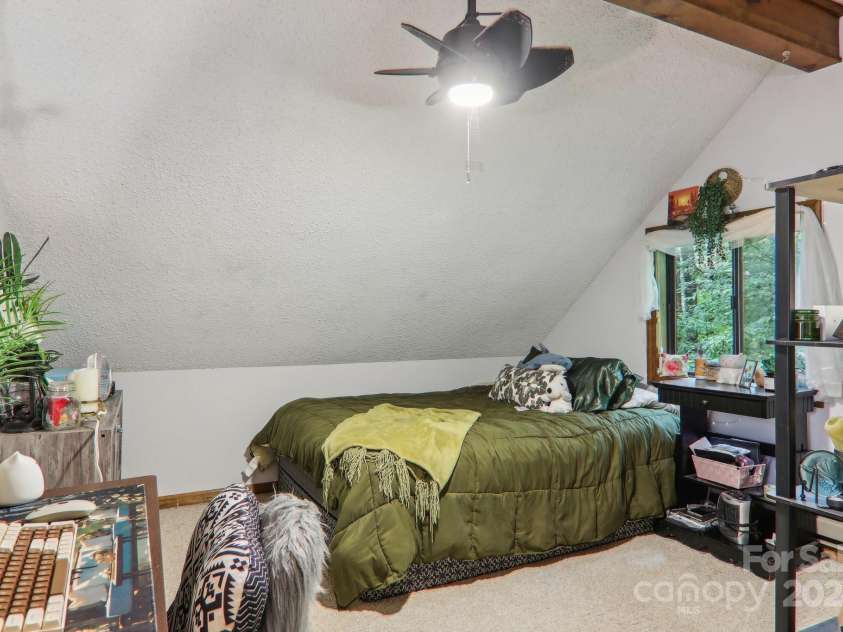 105 Shirley Drive, Maggie Valley, NC 28751.  MLS# CAR4183103, YatesRealty ID 588. 