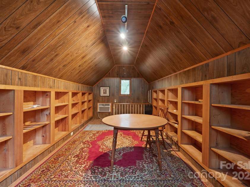 112 Julia Drive, Lincolnton, NC 28092.  MLS# CAR4257855, YatesRealty ID 588. 