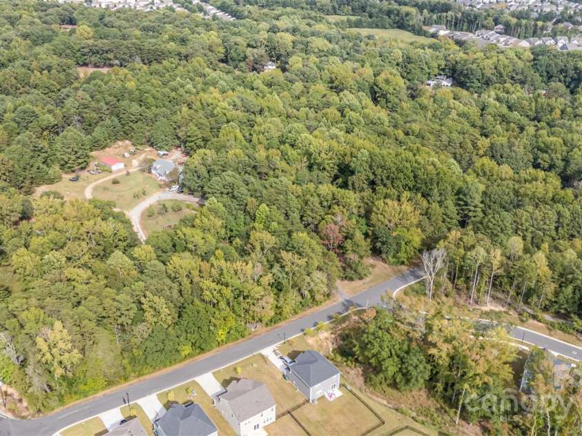 15133 Torrence Branch Road, Charlotte, NC 28278.  MLS# CAR4299900, YatesRealty ID 588. 