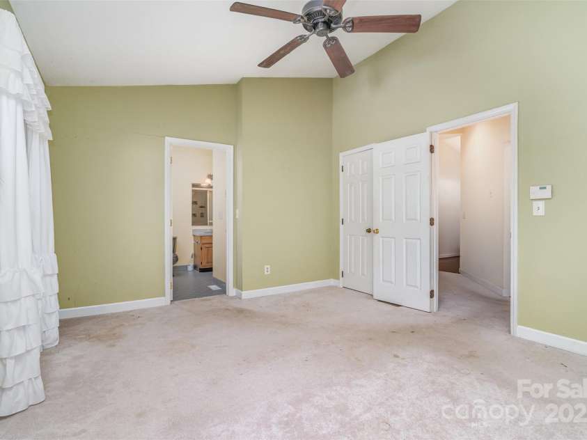 15133 Torrence Branch Road, Charlotte, NC 28278.  MLS# CAR4299900, YatesRealty ID 588. 