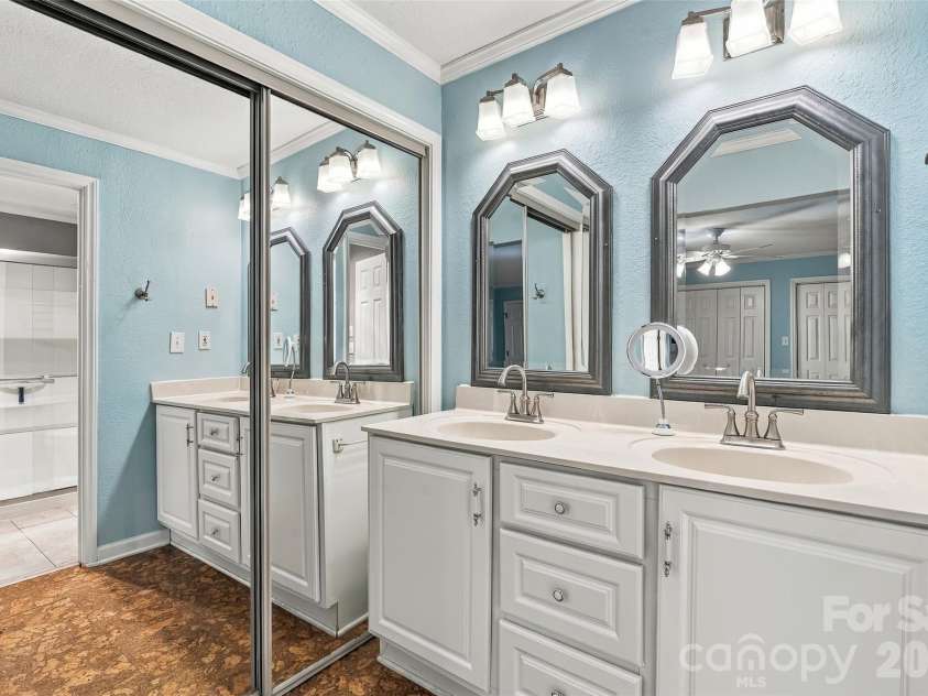 61 Adohi Court, Brevard, NC 28712.  MLS# CAR4434308, YatesRealty ID 58800. 