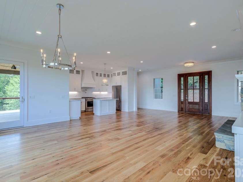 3434 Old Jonas Ridge Road, Newland, NC 28657.  MLS# CAR4353939, YatesRealty ID 5881. 